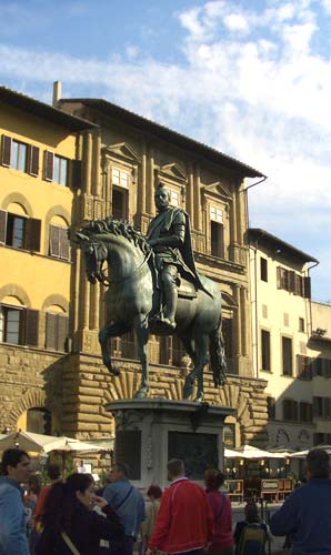 Глазами очевидцев: конная статуя. Туры в Италию - Вся Италия, Флоренция